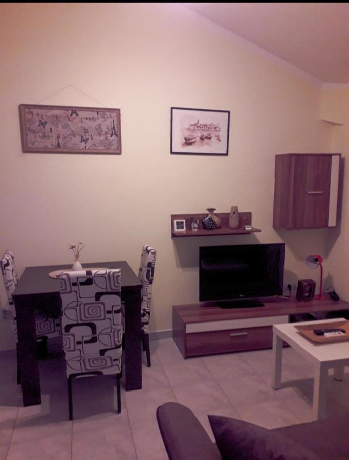 Petrovic Apartmani Tivat Exteriér fotografie